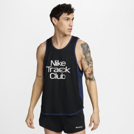 Nike Track Club Dri-FIT-løbeundertrøje til mænd - sort